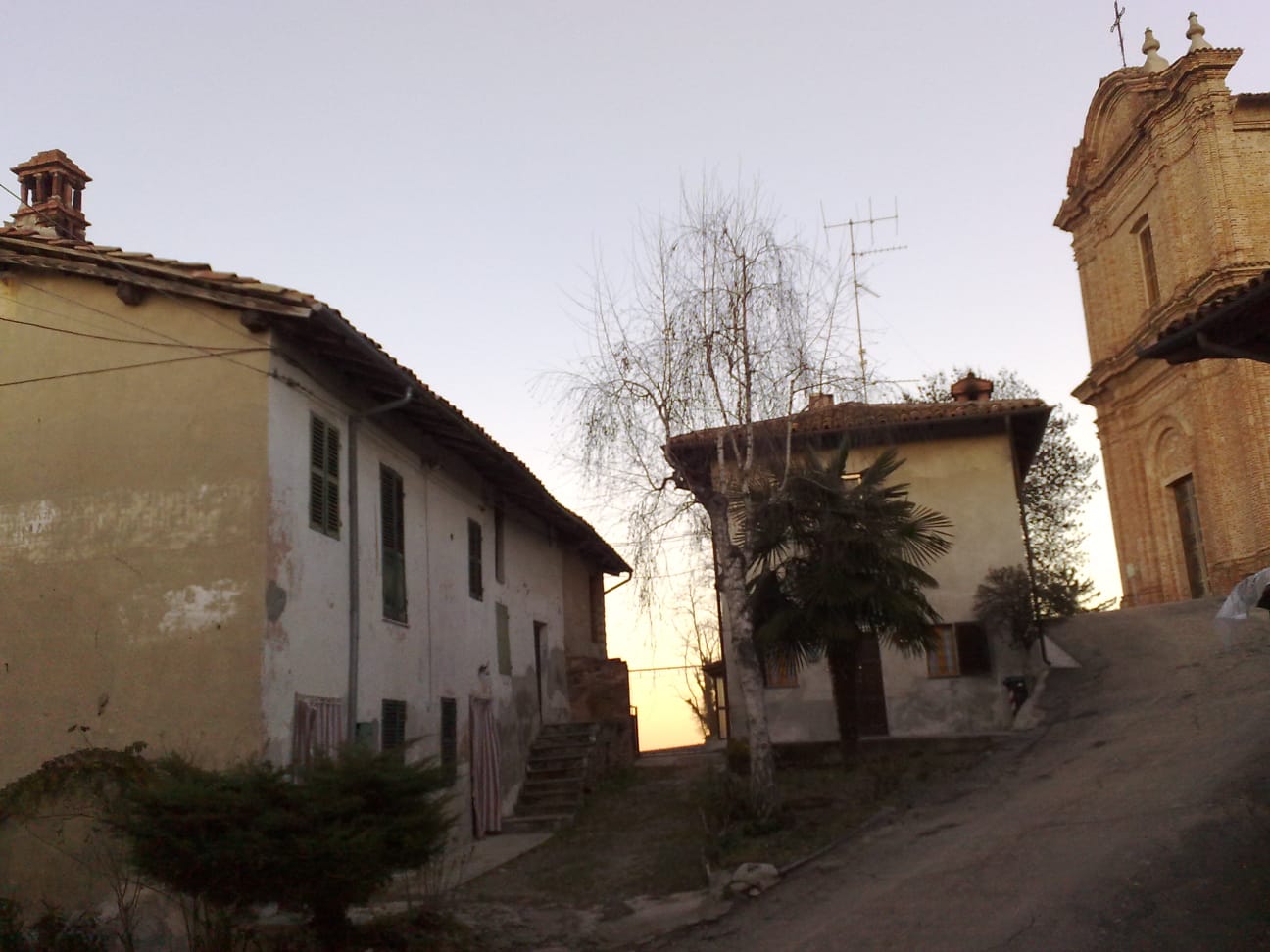 CENTRO STORICO, INDIPENDENTE TRE LATI