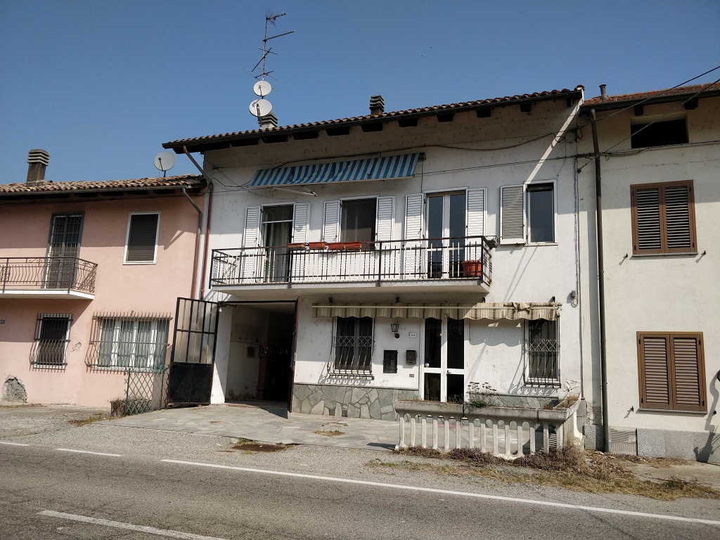 CASA INDIPENDENTE IN VENDITA IN VIA TORINO 44