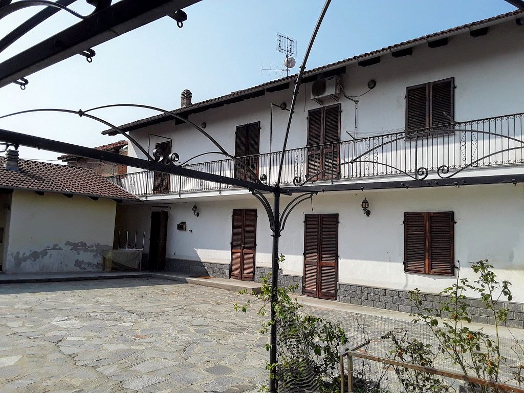 CA&#8217; DLA PORTA
