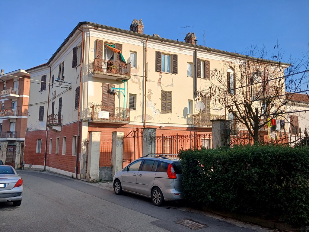 CENTRO PAESE, RISCALDAMENTO AUTONOMO, ABITABILE